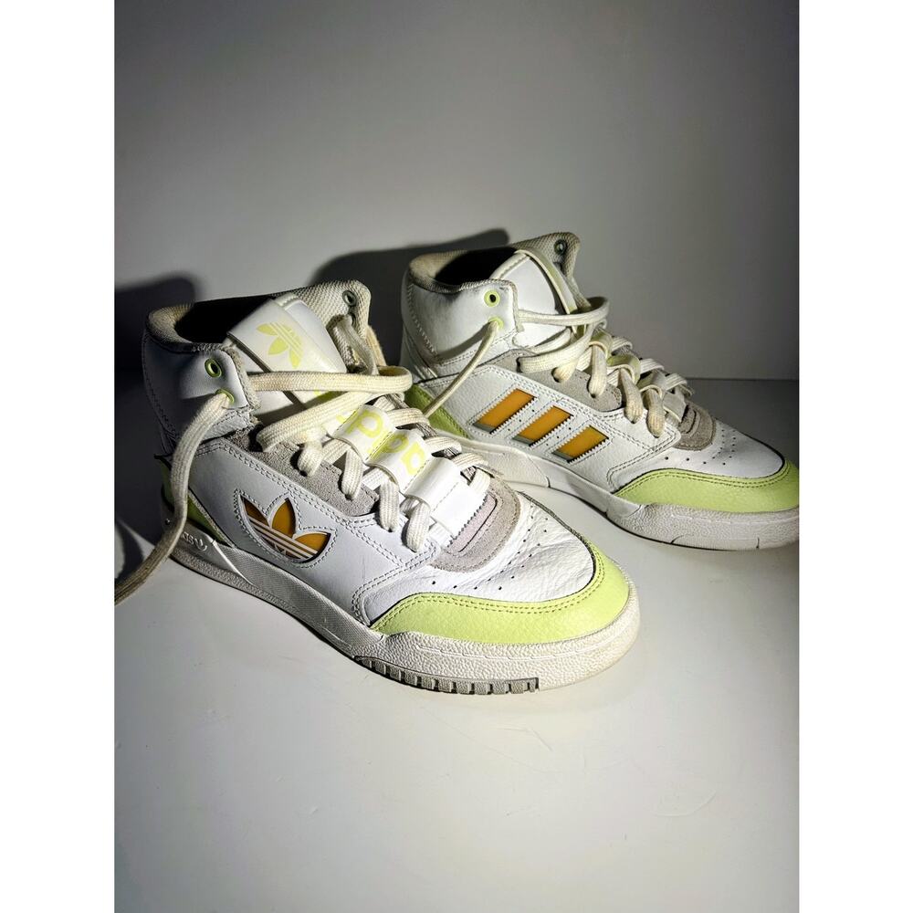 Adidas Women’s Original Drop Step XL - Almost Lime 
Size 7   ( GZ1582 )